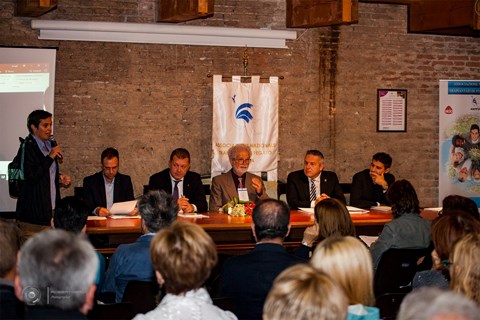 Conferenza 01